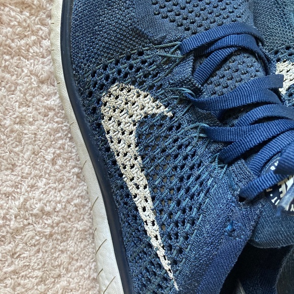 Nike flyknit - Picture 2 of 3